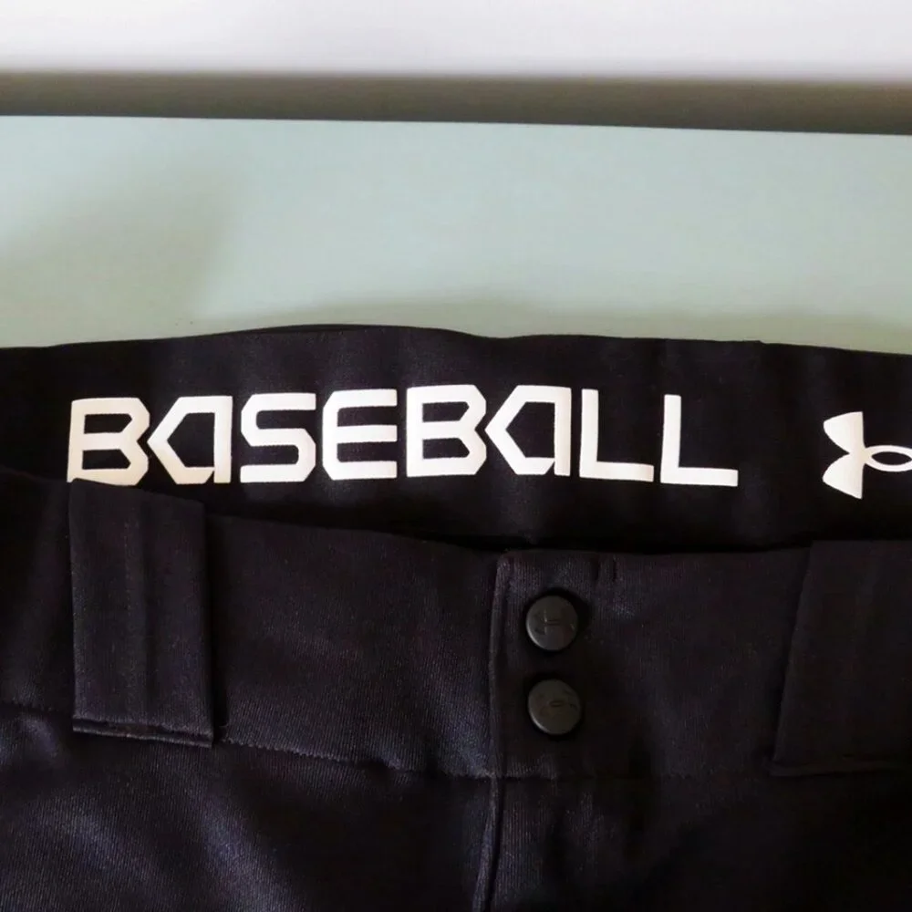 NWOT Under‎ Armour Men's Knicker Baseball Pants Size XXL